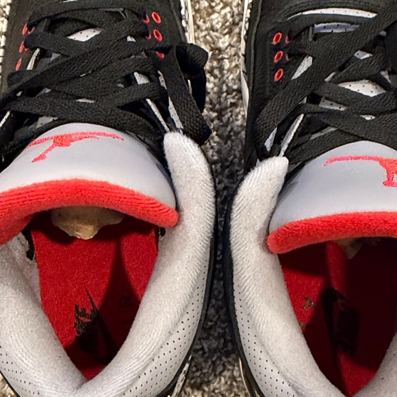 Air Jordan 3 black cement OG (2018) excellent condition - Picture 8 of 9